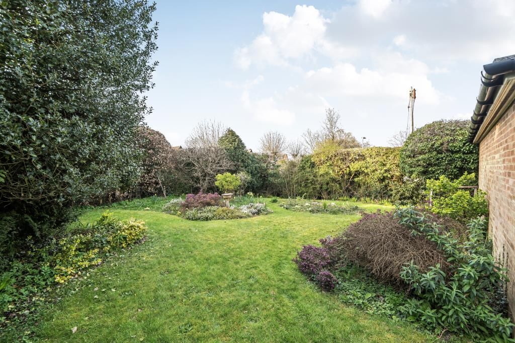 Property photo 2 of 22 Rear Garden