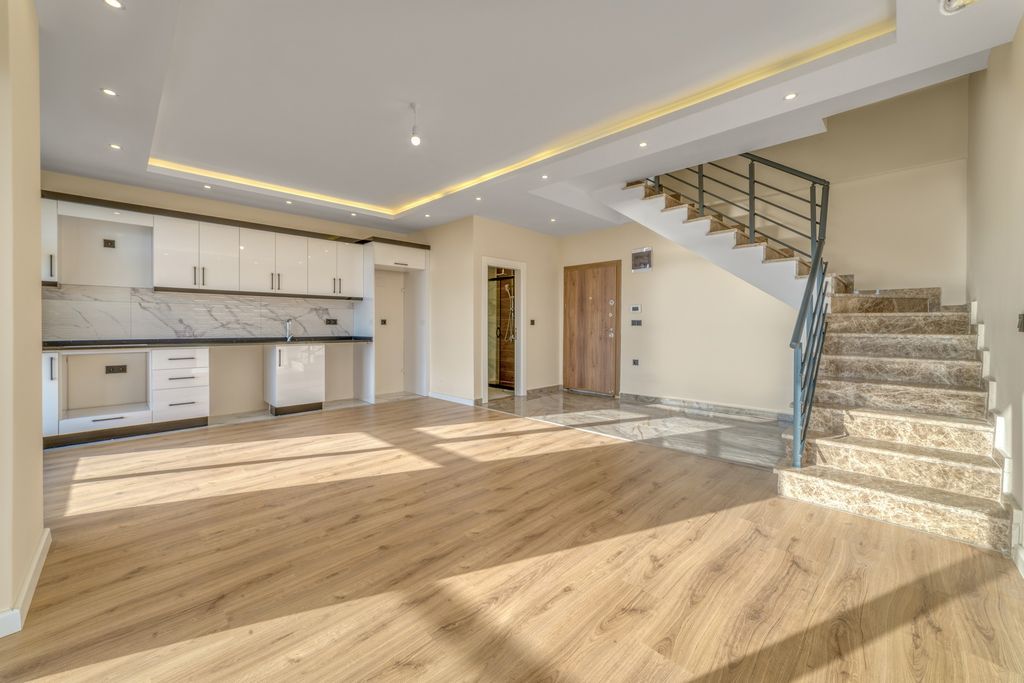 Property photo 3 of 25 Alanya Duplex Apartment In Kestel For Sale - Light And Airy Living Space