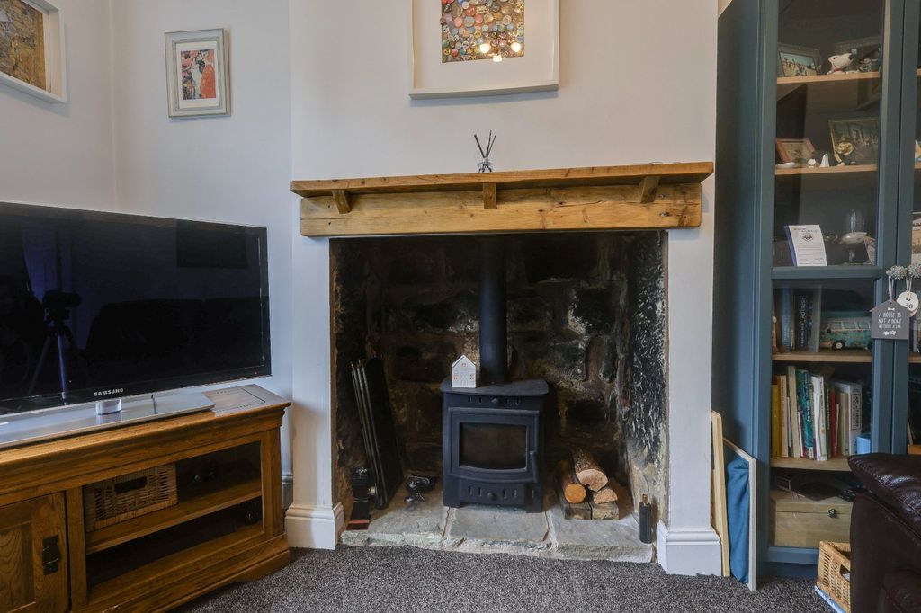 Property photo 3 of 16 Picture No. 29