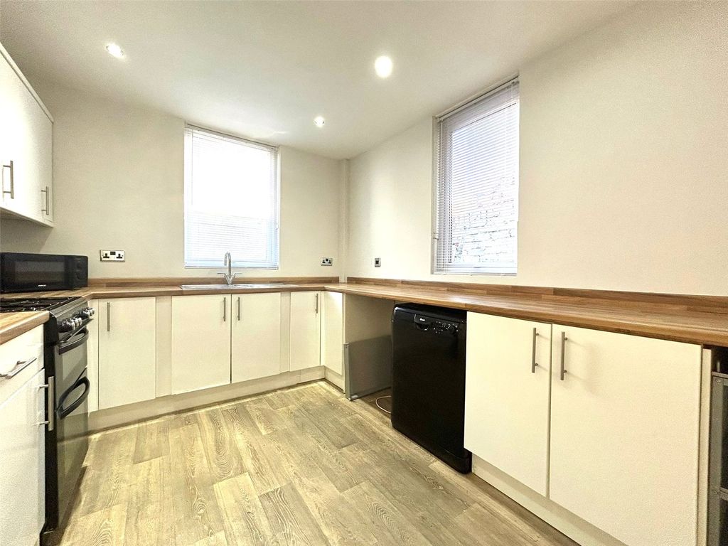 Property photo 3 of 7 Picture No. 07
