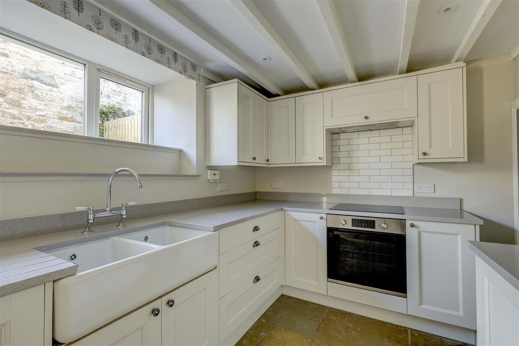 Property photo 2 of 24 Kitchen Diner