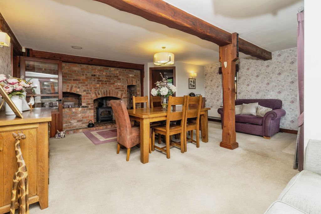 Additional image 6 of 5 bed detached house for saleSouth Hykeham, Lincoln LN6