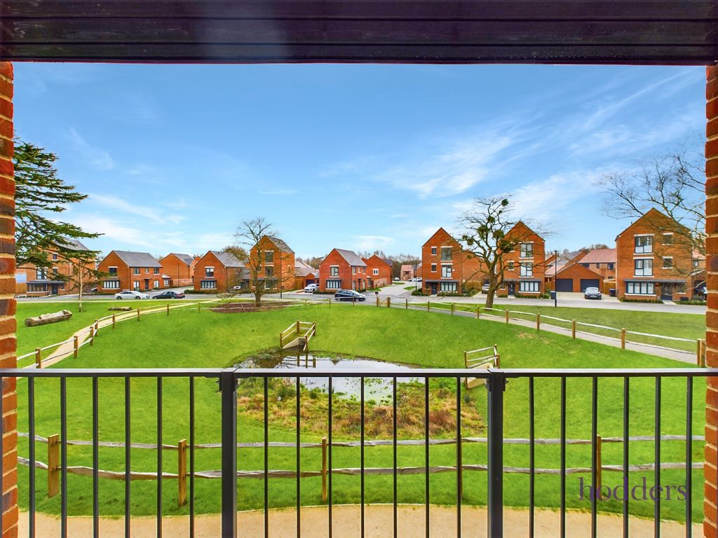 Property photo 3 of 23 Picture No. 33