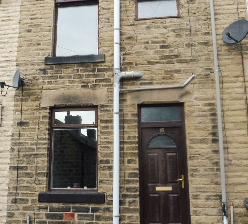 Property photo 1 of 12 Front View