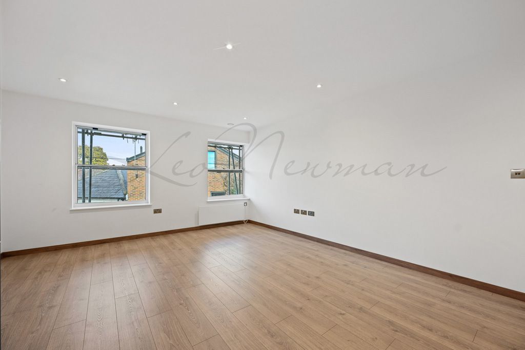 Property photo 3 of 13 Jpg