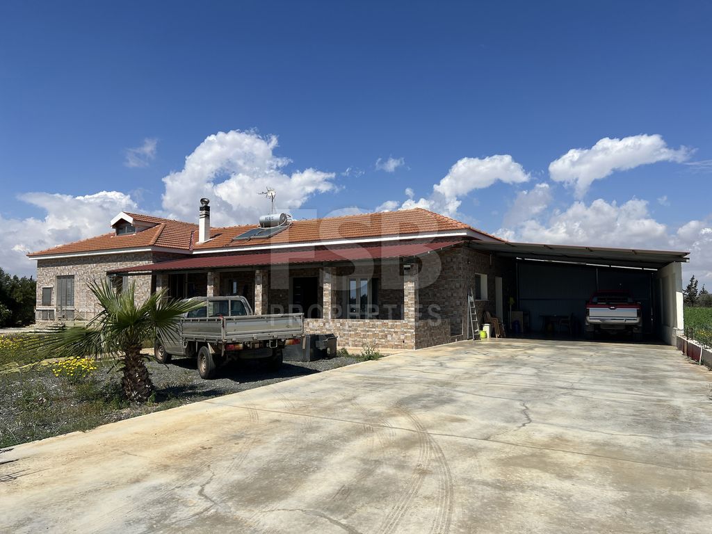 Property photo 1 of 16