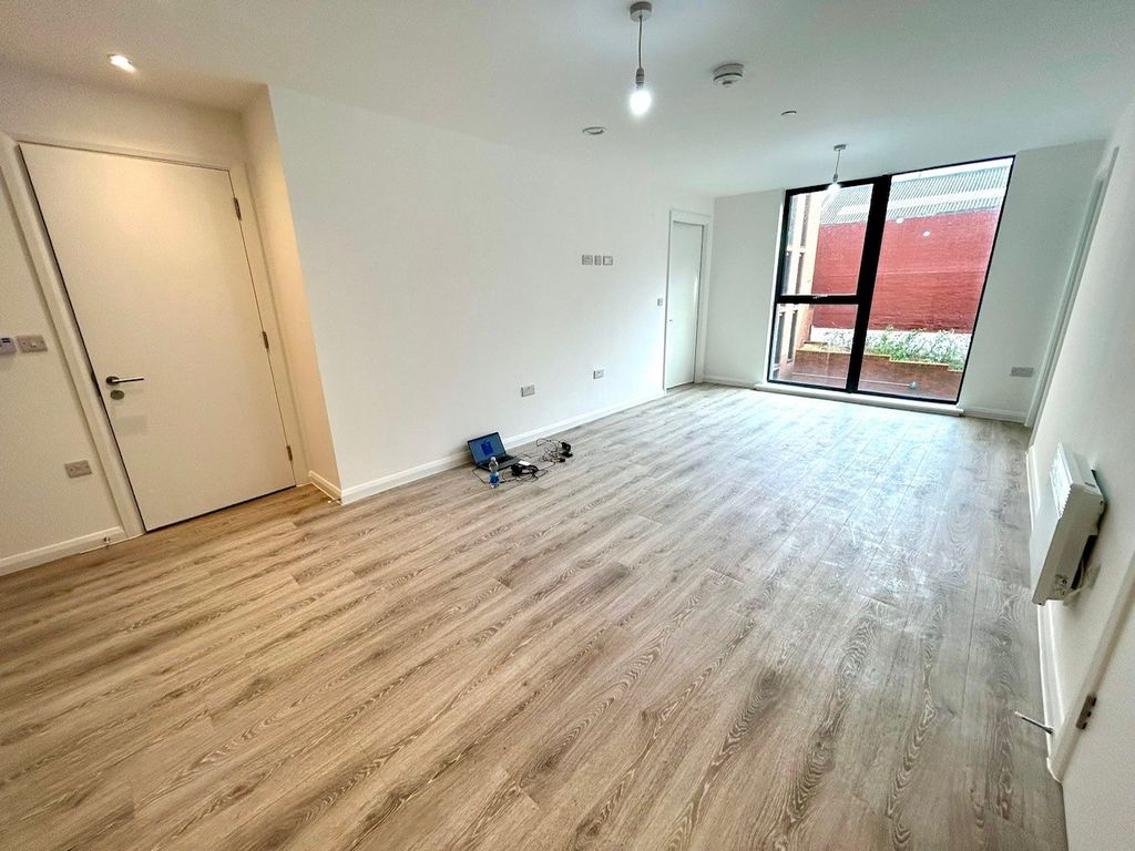 Property photo 3 of 7 View