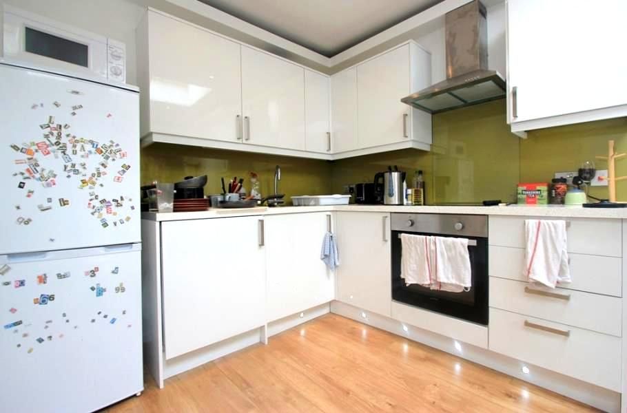 Property photo 2 of 7