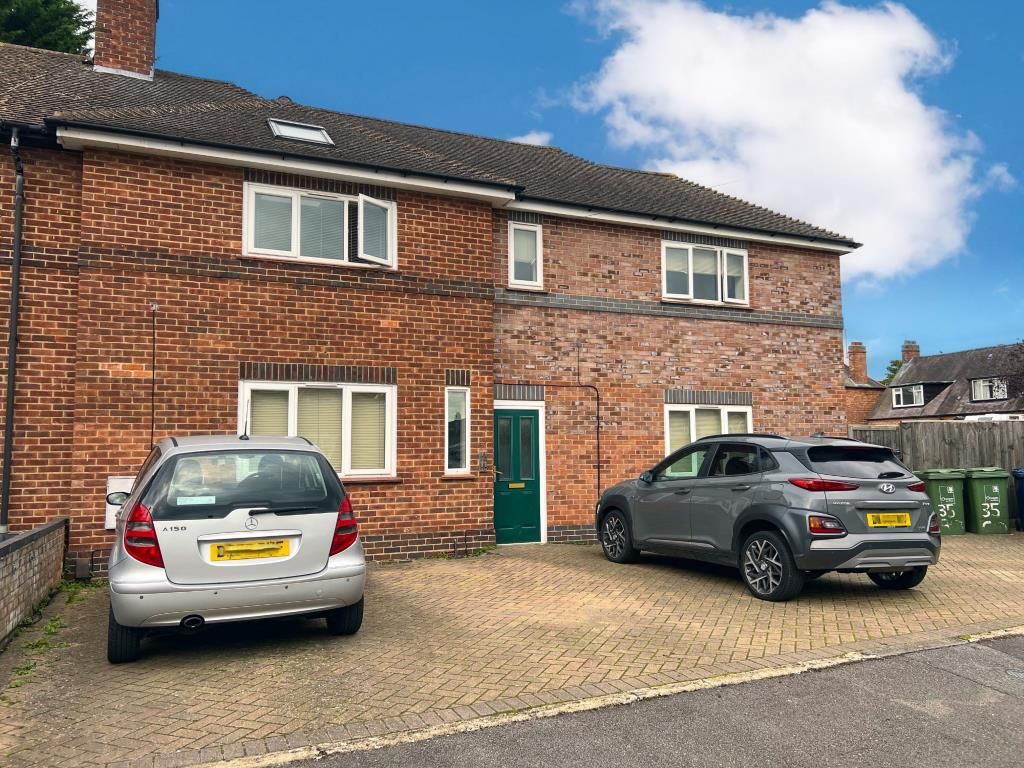 Property photo 1 of 10 Front