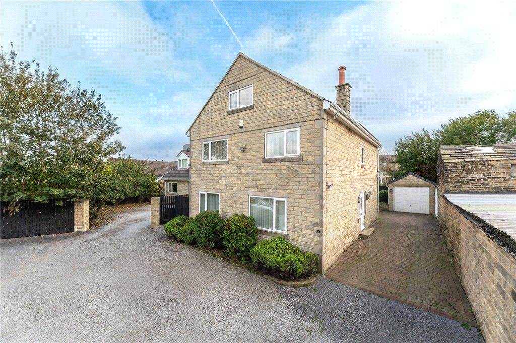 Property photo 2 of 34 Old Apple Tree Lane