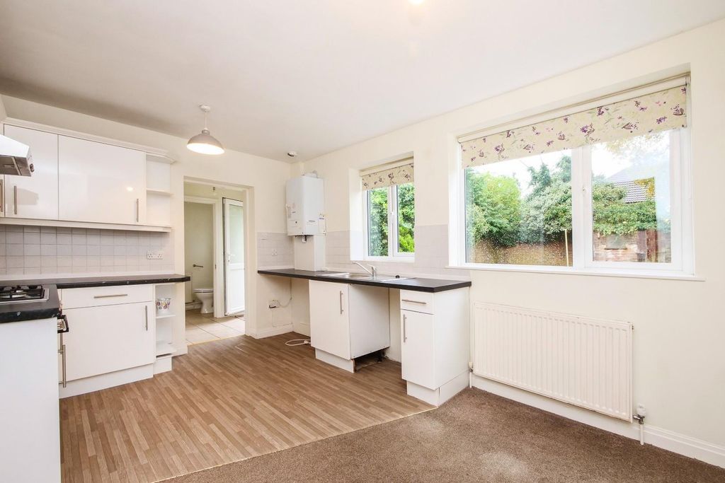 Property photo 2 of 21 Pnmb0208.Jpg