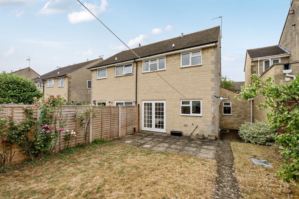 Property photo 1 of 10 1320321-9-6878ce0B9c423
