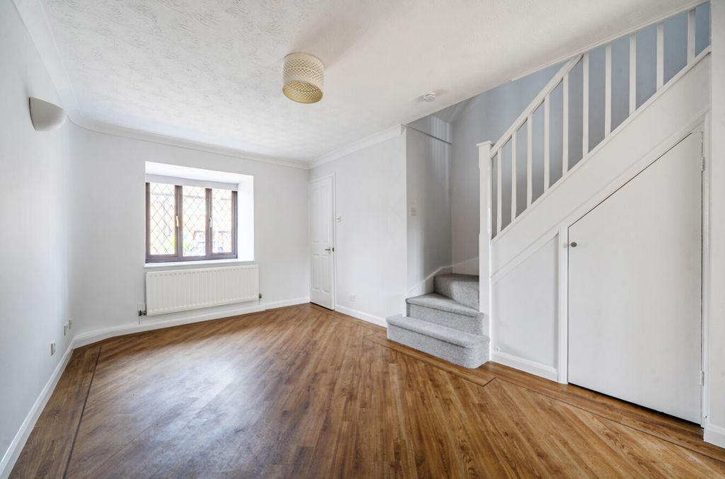 Property photo 3 of 16 1493301-6-6A54d9c...