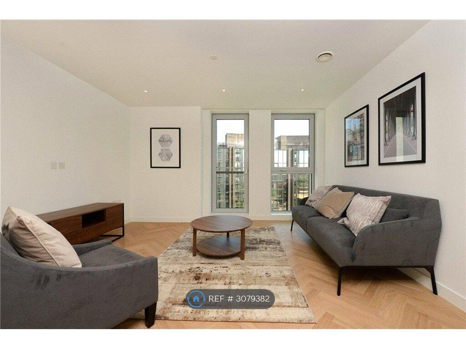 Property photo 1 of 9 Living Room