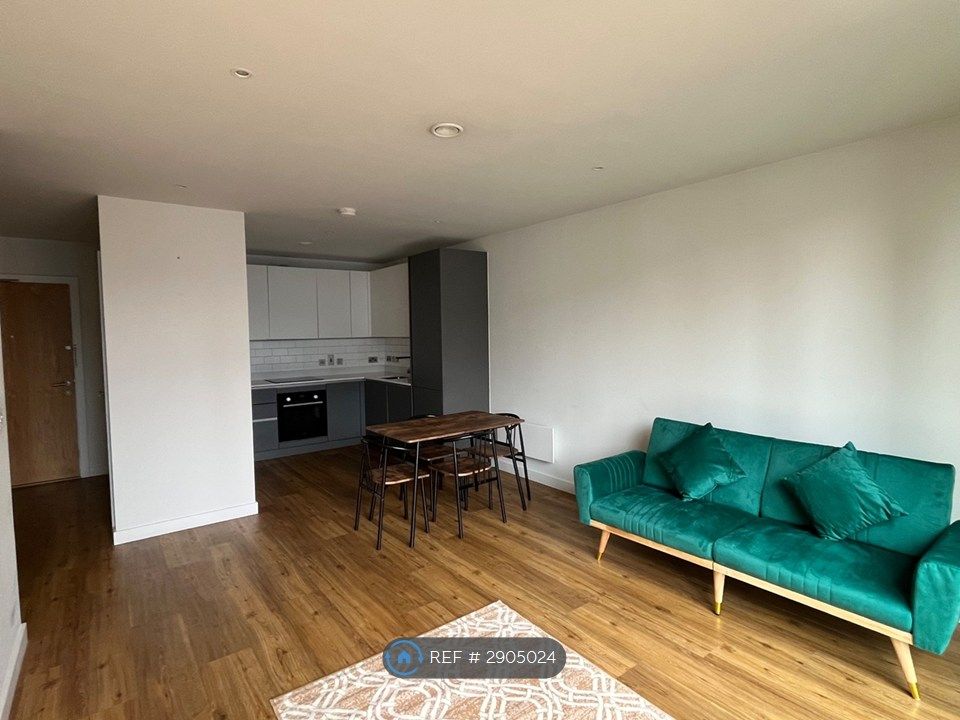 Property photo 1 of 28