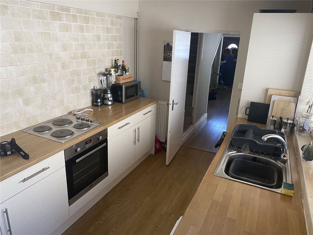 Property photo 2 of 4 Picture No. 09