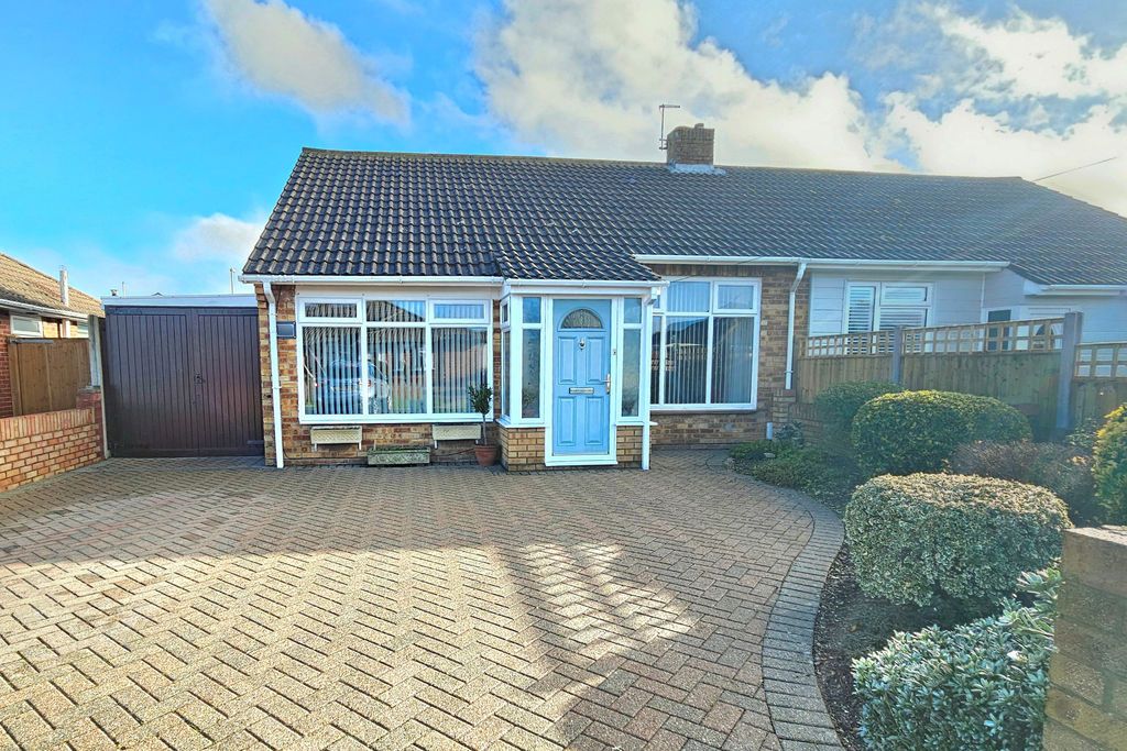 Property photo 1 of 13 Front