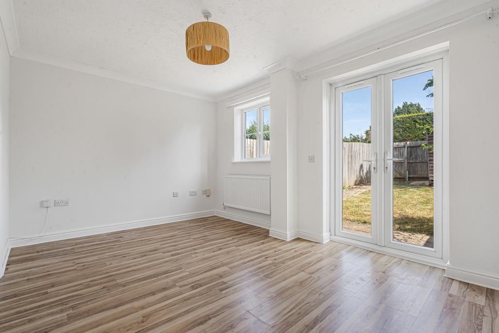Property photo 2 of 15 12_84102.Jpg