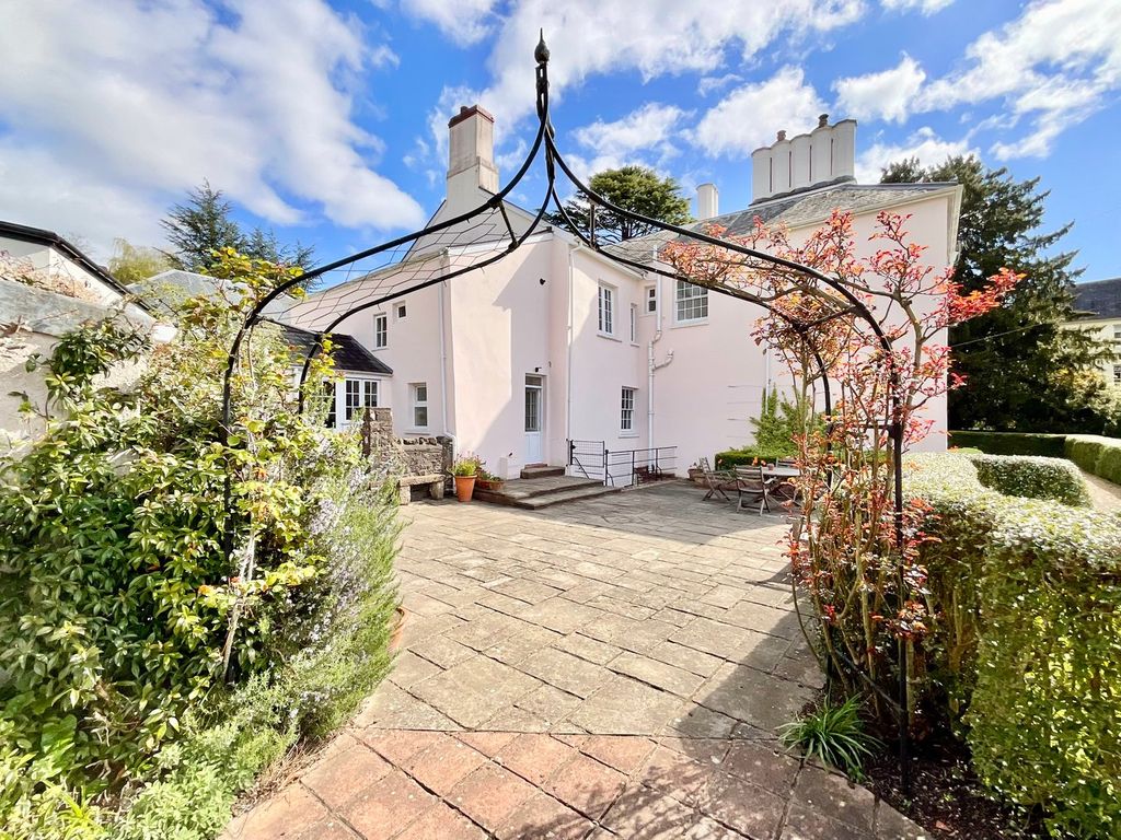 Additional image 25 of 5 bed detached house for saleCastle Parade, Usk NP15