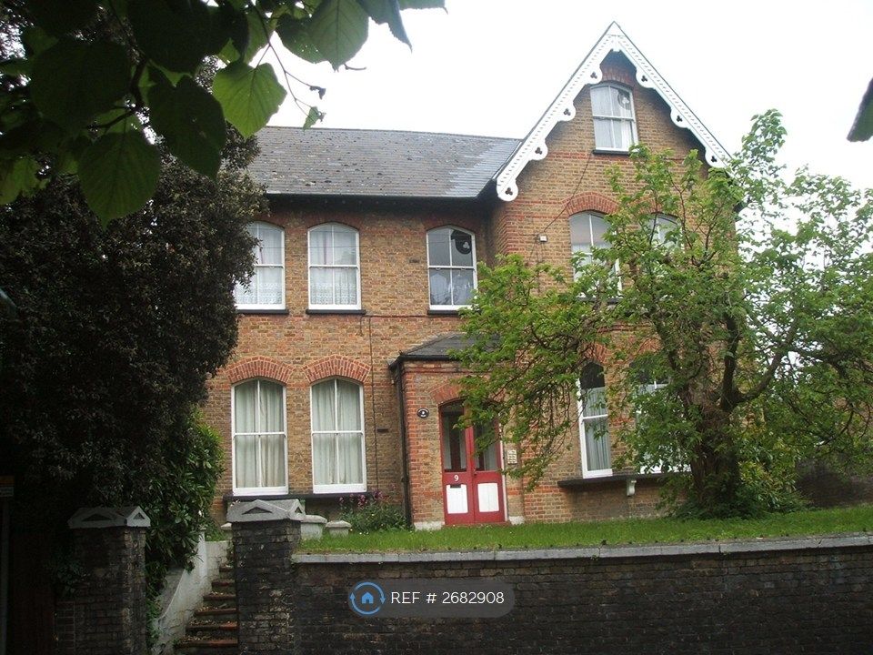 Property photo 1 of 3