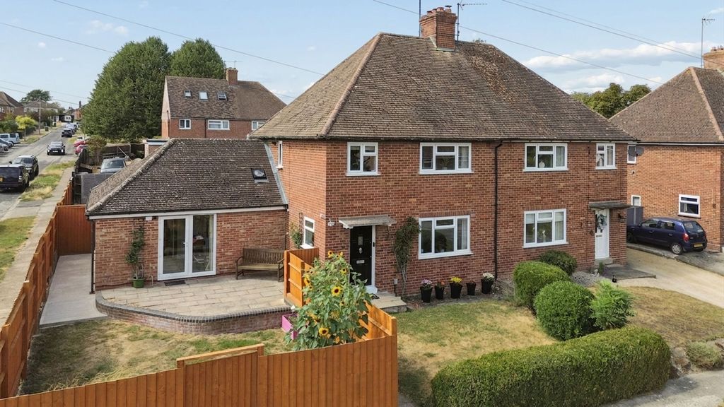 Property photo 1 of 31