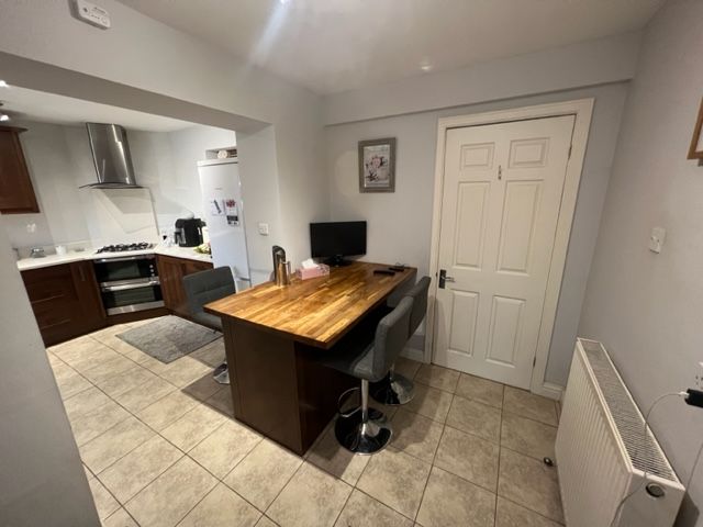 Property photo 3 of 16 Image