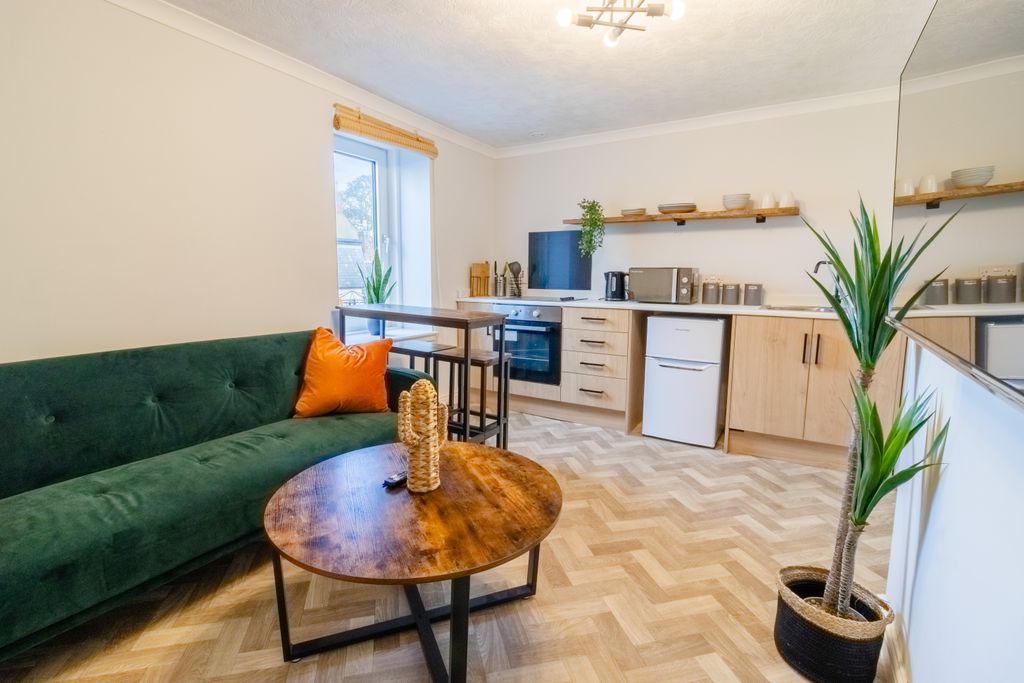 Property photo 2 of 22 Lounge Dining Kitchen