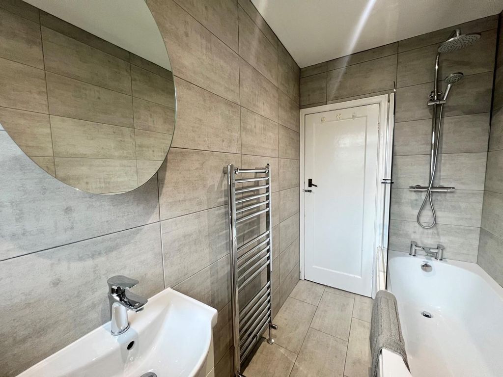 Property photo 2 of 12 6.Jpg