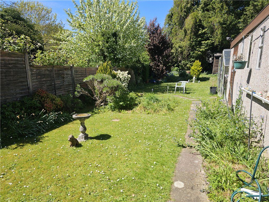 Property photo 3 of 17 Picture No. 20