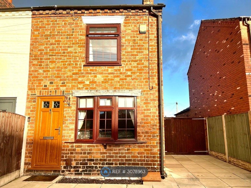 Property photo 2 of 25