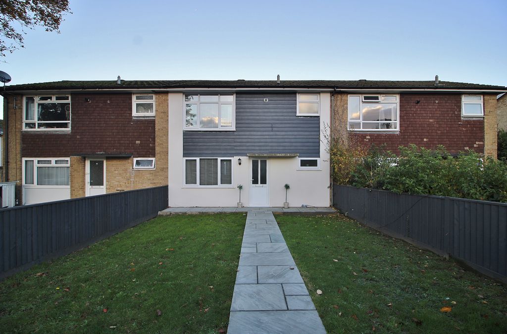 Property photo 1 of 18