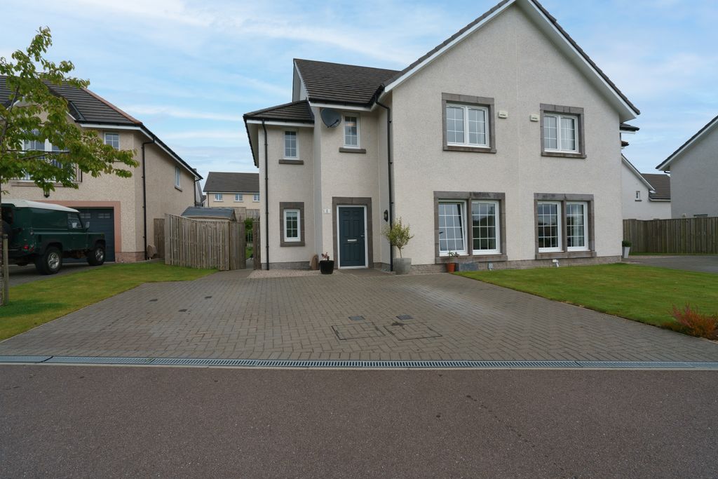Property photo 1 of 33 External 2