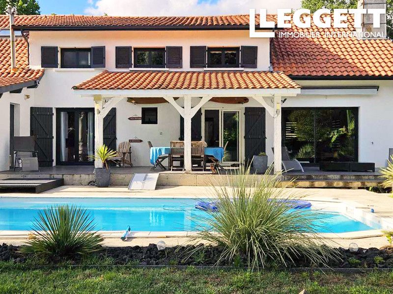 Property photo 2 of 10