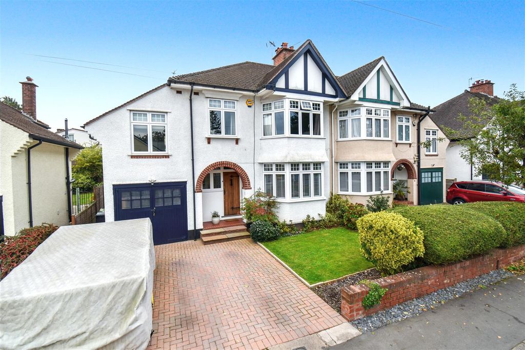 Property photo 1 of 20