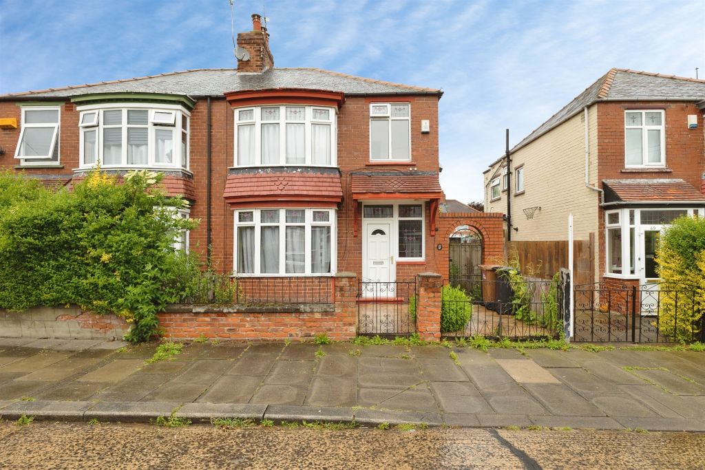 Property photo 1 of 18