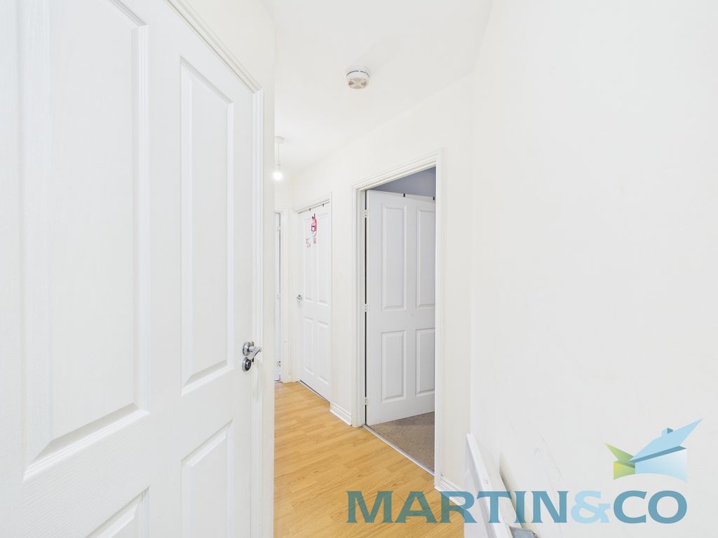 Property photo 2 of 12 Cam01870G0-Pr0199-Still011