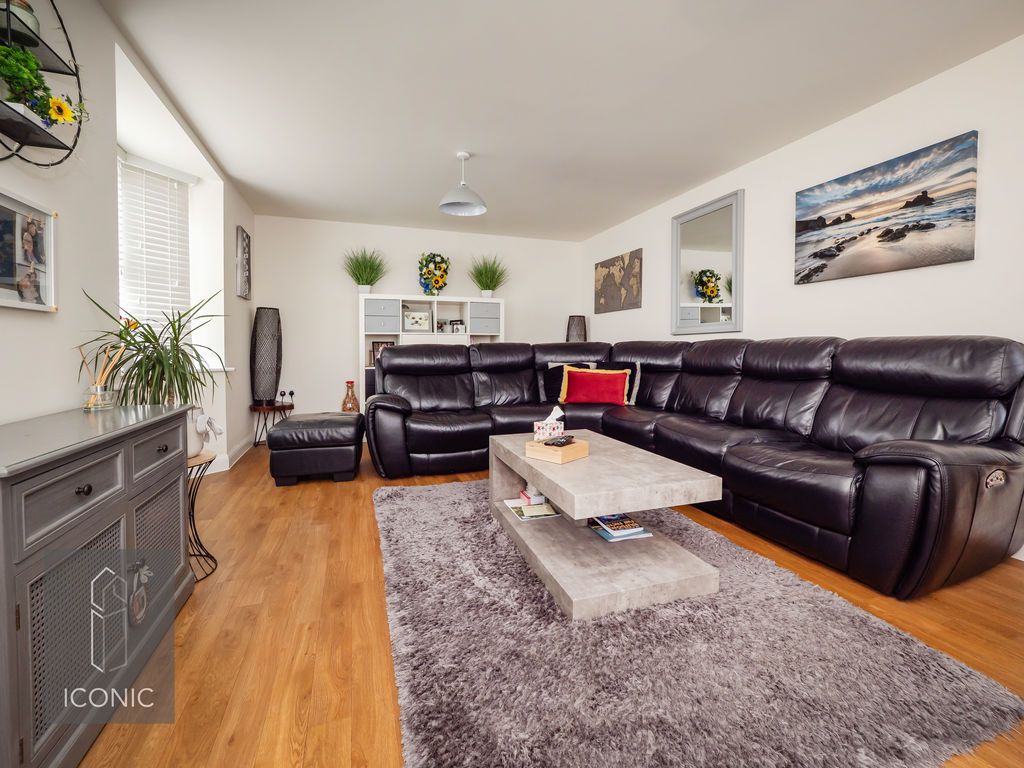 Property photo 3 of 30 Photo 7