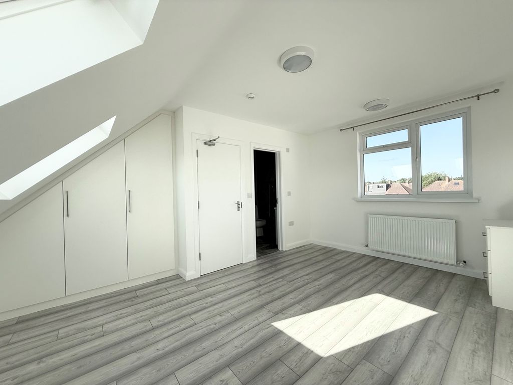 Property photo 1 of 7 Image