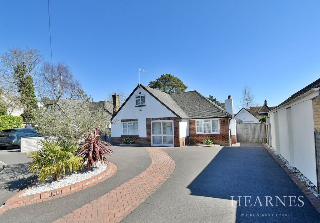 Property photo 1 of 21