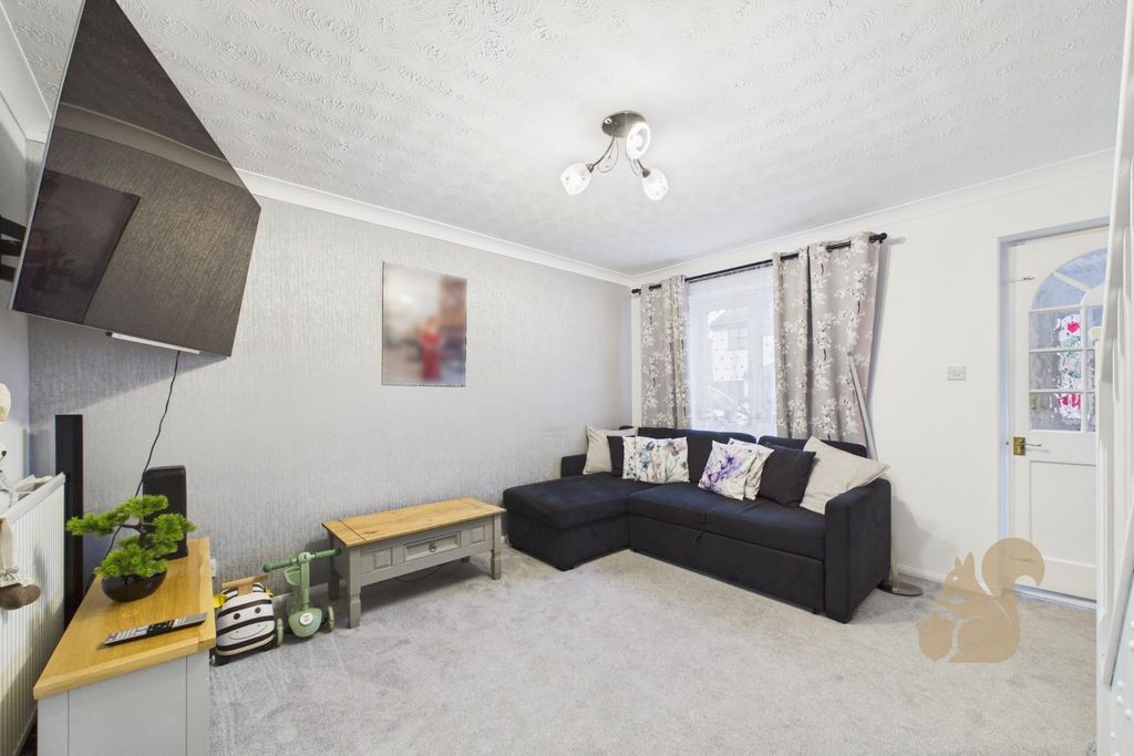 Property photo 3 of 21 Cam01659G0-Pr0720-Still013.Jpg