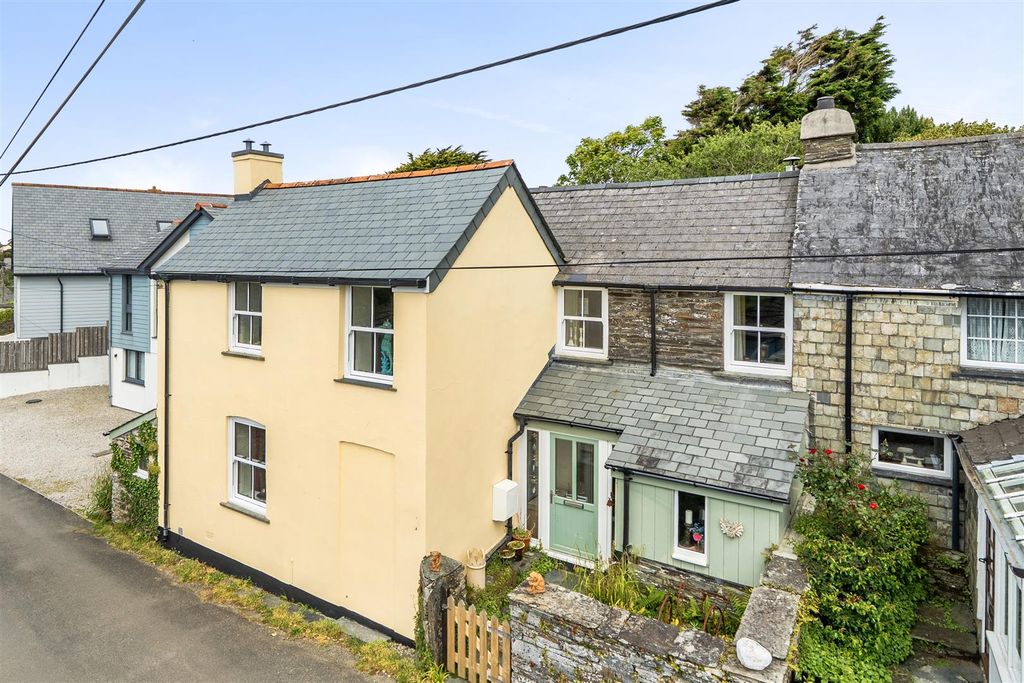 Property photo 2 of 41