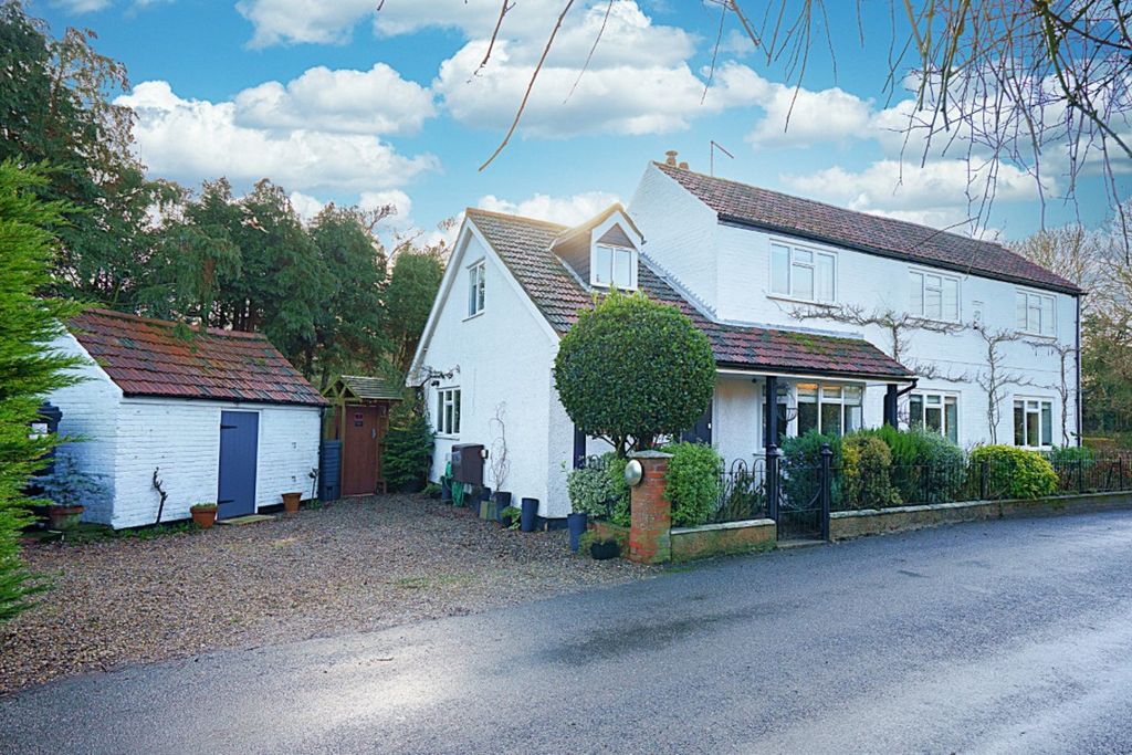 Property photo 1 of 29