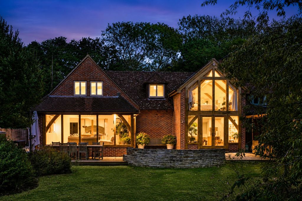 Property photo 1 of 45 4630670