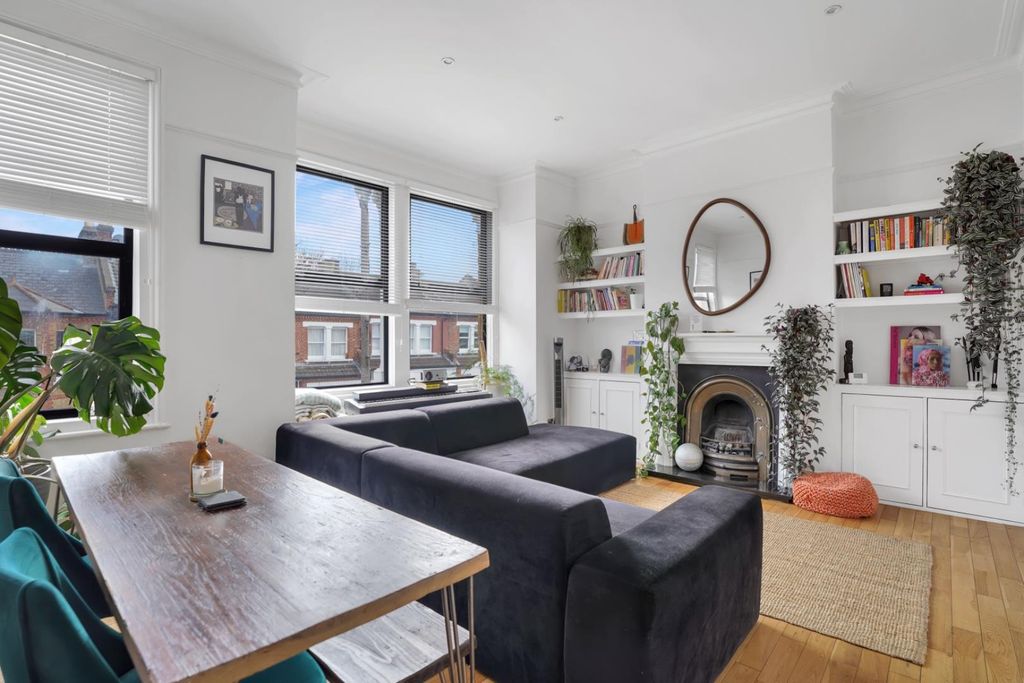 Property photo 2 of 11 Dsc06122.Jpg