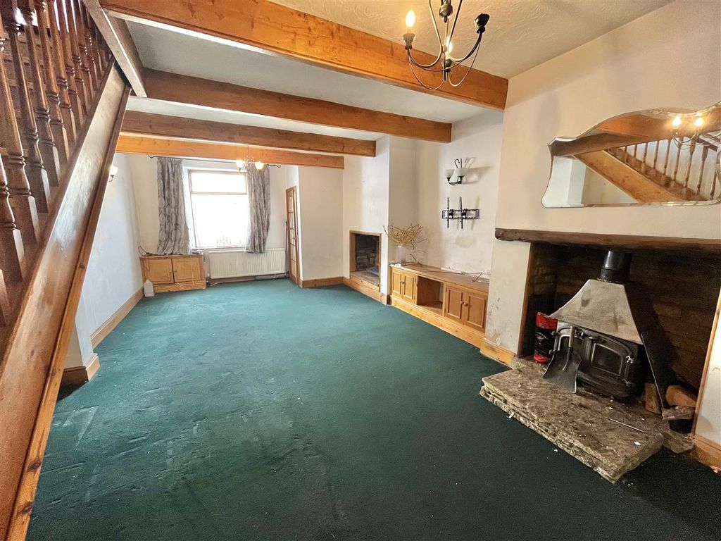 Property photo 3 of 9 Living Room