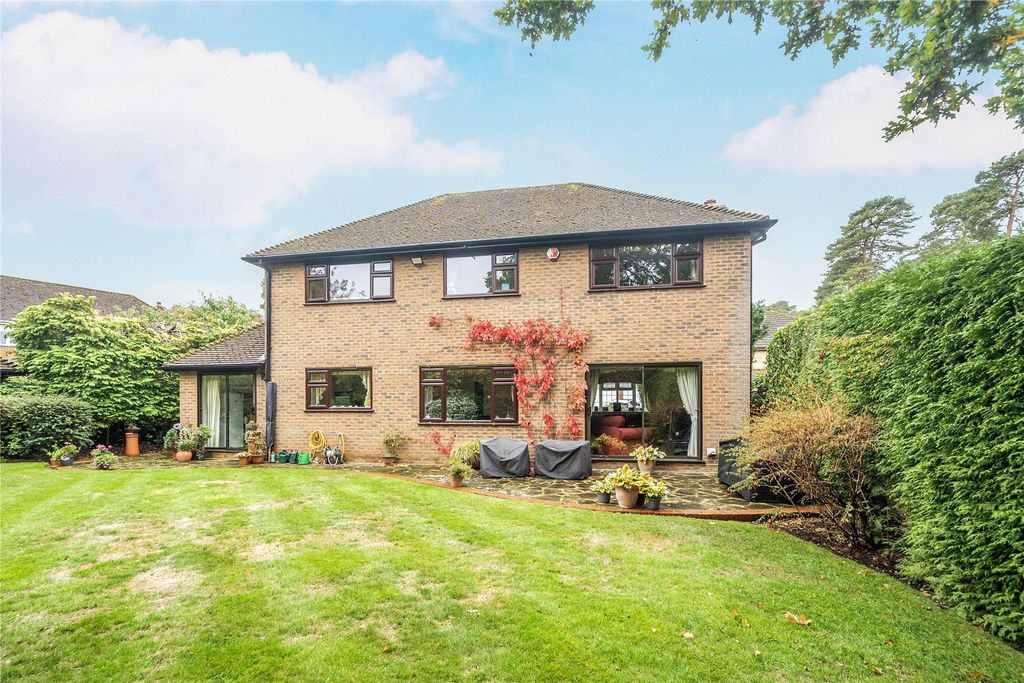 Property photo 3 of 18 Picture 3