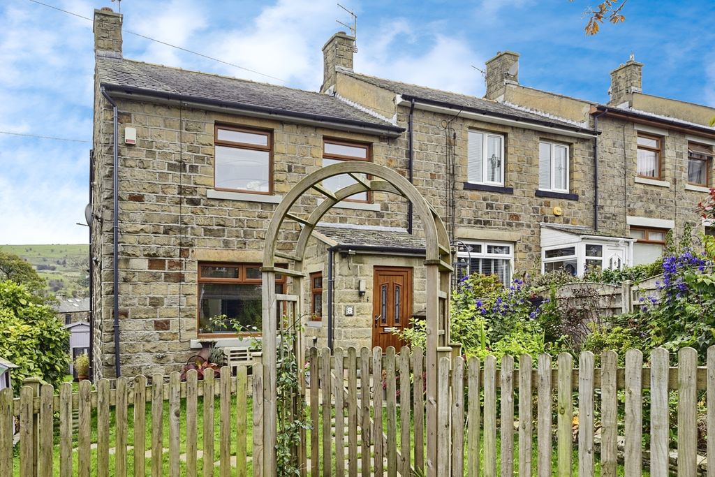 Property photo 1 of 22