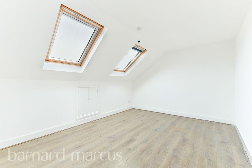 Property photo 3 of 8 Image