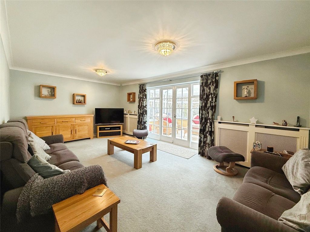 Property photo 2 of 24 Picture No. 10