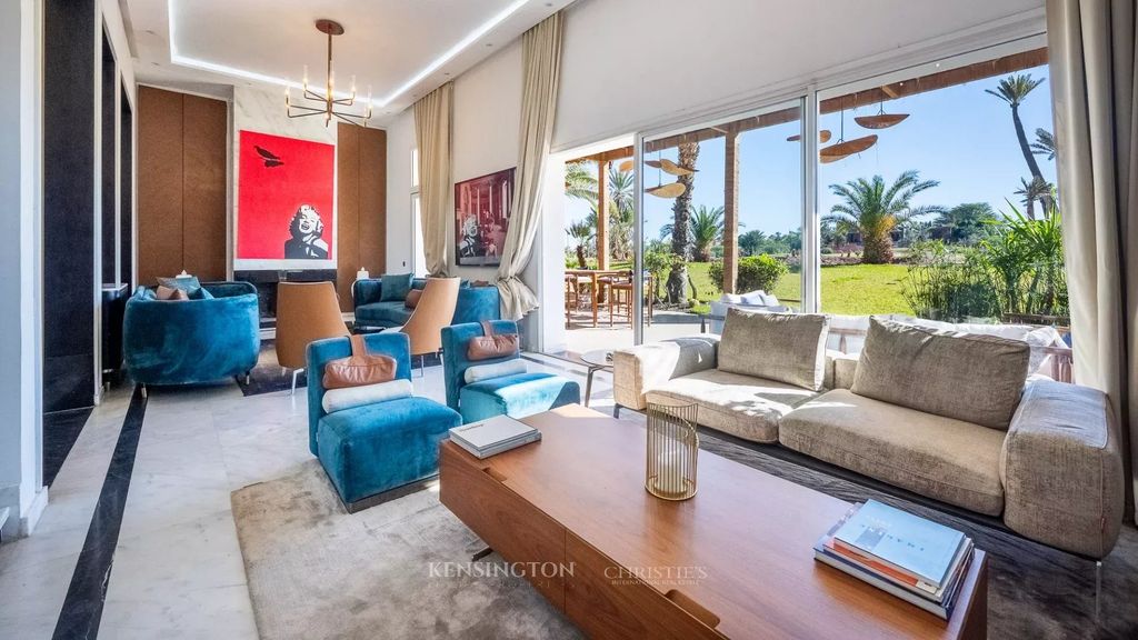 Property photo 2 of 50